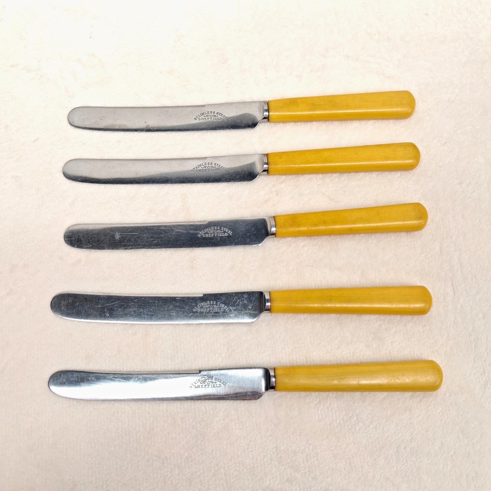 Vintage Sheffield Stainless Butter Knives Butterscotch Yellow Set of Five (1)